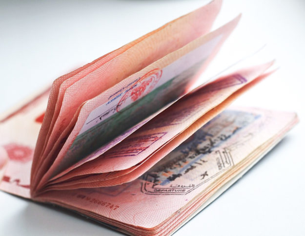 20200618-passport_t20_dolWo9